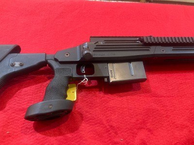 SAVAGE ARMS 110 .338 LAPUA MAG - Image 2 of 10