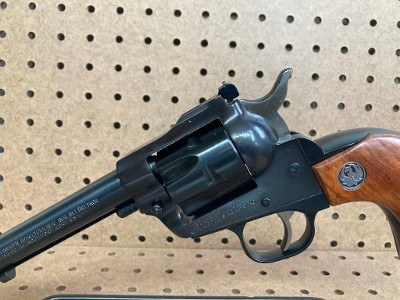 RUGER SINGLE-SIX .22 LR - Image 7 of 10