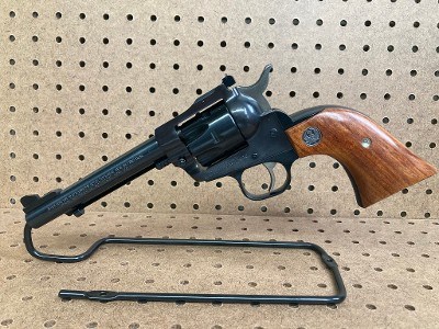 RUGER SINGLE-SIX .22 LR - Image 5 of 10