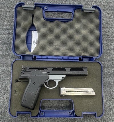 SMITH & WESSON 22A-1 .22 LR - Image 1 of 9