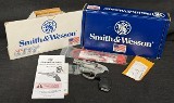 SMITH & WESSON 638-3 .38 SPL - 1 of 9