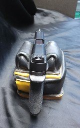 SMITH & WESSON M&P 22 COMPACT .22 LR - Image 4 of 10