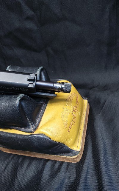SMITH & WESSON M&P 22 COMPACT .22 LR - Image 9 of 10