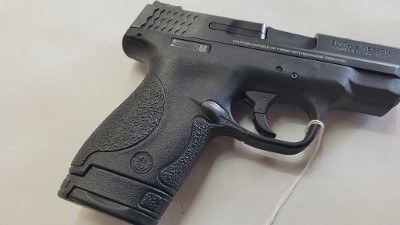 SMITH & WESSON M&P 9 SHIELD Performance Center 9MM LUGER (9x19 PARA) - Image 2 of 8