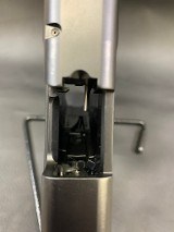 SMITH & WESSON SD40 .40 S&W - Image 13 of 17