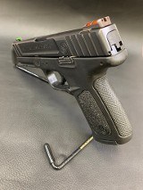 SMITH & WESSON SD40 .40 S&W - Image 7 of 17
