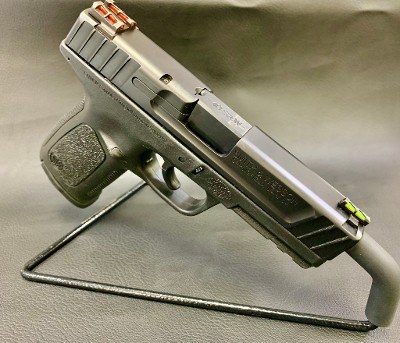 SMITH & WESSON SD40 .40 S&W - Image 3 of 17