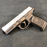 SMITH & WESSON SD 40 VE .40 S&W - 1 of 4