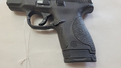 SMITH & WESSON M&P 9 SHIELD 9MM LUGER (9x19 PARA) - Image 4 of 7