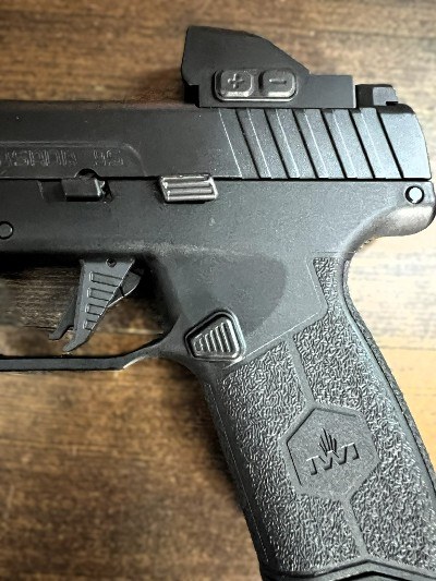 IWI MASADA SLIM 9MM LUGER (9X19 PARA) - Image 4 of 6
