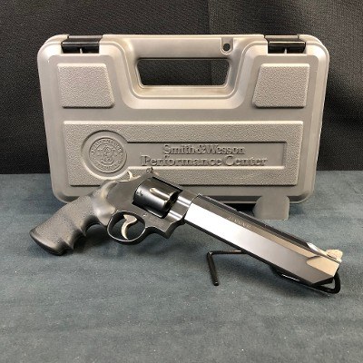 SMITH & WESSON 629-6 .44 MAGNUM - Image 1 of 9