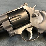 SMITH & WESSON 629-6 .44 MAGNUM - Image 5 of 9