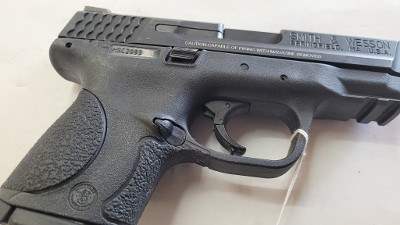 SMITH & WESSON M&P40C .40 S&W - Image 2 of 3