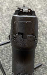 TAURUS Taurus G2C .40 S&W - Image 4 of 12