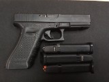 GLOCK G17 GEN 4 9MM LUGER (9x19 PARA) - Image 1 of 4