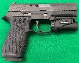 SIG SAUER P320 CARRY 9MM LUGER (9X19 PARA) - Image 1 of 4