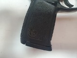SMITH & WESSON SD40 VE .40 S&W - 4 of 7