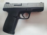 SMITH & WESSON SD40 VE .40 S&W - 2 of 7