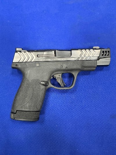 SMITH & WESSON PERFORMANCE CENTER M&P9 SHIELD PLUS CARRY COMP (MICRO-COMPACT) 9MM LUGER (9x19 PARA) - Image 1 of 6