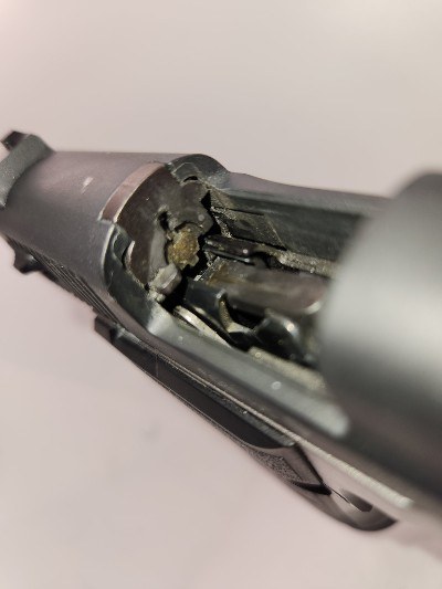 SIG SAUER Mosquito .22 LR - Image 13 of 14