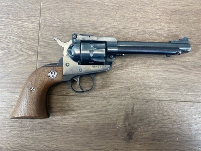 RUGER NEW MODEL SINGLE SIX 22 Long (22L) - Image 2 of 12