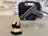 GLOCK G19V 9MM LUGER (9x19 PARA) - 1 of 8