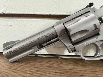 CHARTER ARMS MAG PUG 357 (73542) .357 MAG - Image 4 of 12