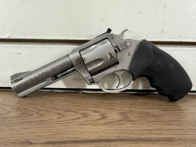 CHARTER ARMS MAG PUG 357 (73542) .357 MAG - Image 2 of 12