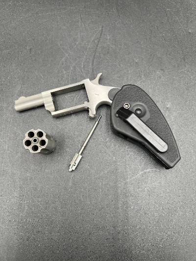 NORTH AMERICAN ARMS NAA MINI REVOLVER .22 LR/.22 WMR - Image 6 of 6