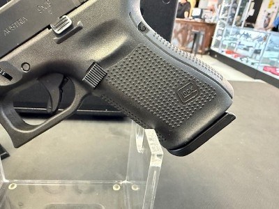 GLOCK 19 GEN 5 9MM LUGER (9x19 PARA) - Image 5 of 10