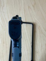 WALTHER P22 TARGET .22 LR - Image 3 of 7
