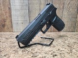 SIG SAUER P320 9MM LUGER (9x19 PARA) - 1 of 7