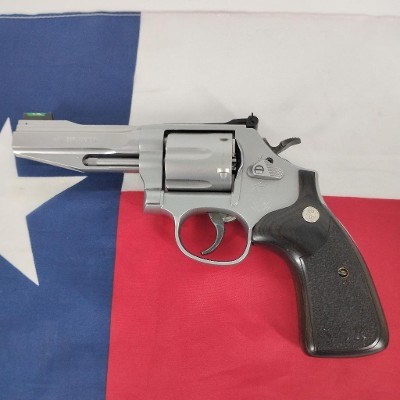 SMITH & WESSON 686-6 SSR .357 MAG - Image 1 of 9