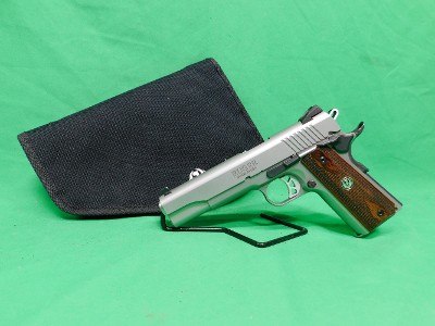 RUGER SR1911 .45 ACP - Image 1 of 7