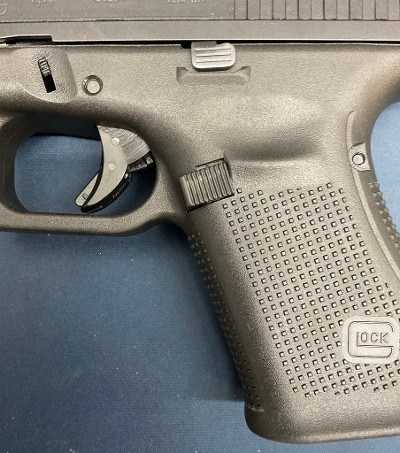 GLOCK G44 .22 LR - Image 4 of 7