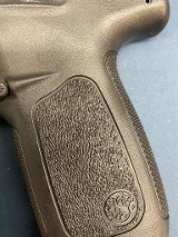 SMITH & WESSON SD9 VE 9MM LUGER (9x19 PARA) - Image 4 of 7
