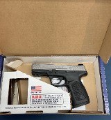 SMITH & WESSON SD9 VE 9MM LUGER (9x19 PARA) - Image 1 of 7