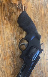 SMITH & WESSON 327 TRR8 PERFORMANCE CENTER .357 MAG - 2 of 2