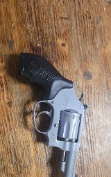 SMITH & WESSON 317 KIT GUN .22 LR - Image 1 of 2