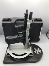 BERETTA TYPE 92XI 9MM LUGER (9x19 PARA) - 8 of 9