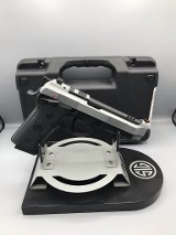 BERETTA TYPE 92XI 9MM LUGER (9x19 PARA) - 1 of 9