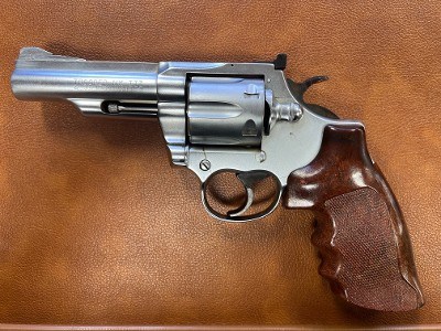 COLT Trooper Mk III .357 MAG - Image 1 of 10
