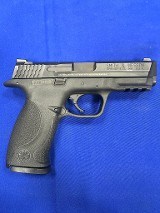 SMITH & WESSON M&P 9 9MM LUGER (9x19 PARA) - 1 of 6
