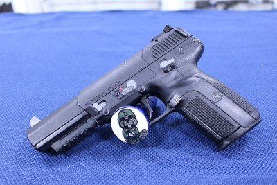 FN Five-seveN 5.7X28MM - Image 7 of 10