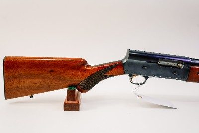 BROWNING A5 LIGHT TWELVE 12 GA - Image 2 of 10