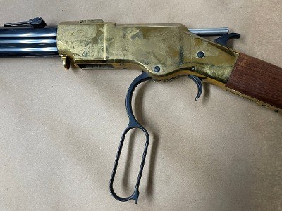 HENRY HENRY LEVER H011 .44-40 WIN - Image 3 of 8