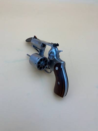 RUGER REDHAWK .357 MAG - Image 5 of 8