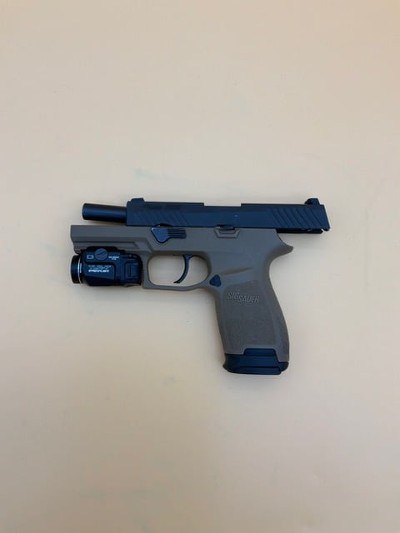 SIG SAUER P320 CARRY 9MM LUGER (9x19 PARA) - Image 6 of 7