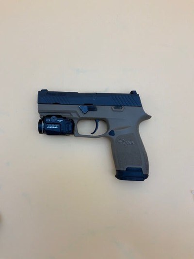 SIG SAUER P320 CARRY 9MM LUGER (9x19 PARA) - Image 1 of 7