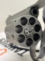 TAURUS 66 STAINLESS STEEL .357 MAG - 9 of 12